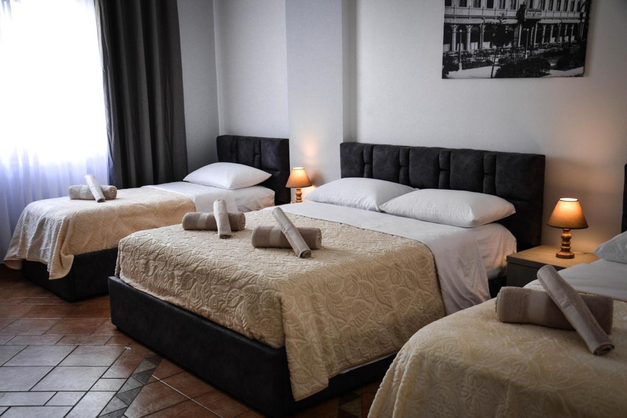 Horizont Apart-Hotel Shkoder Exterior photo
